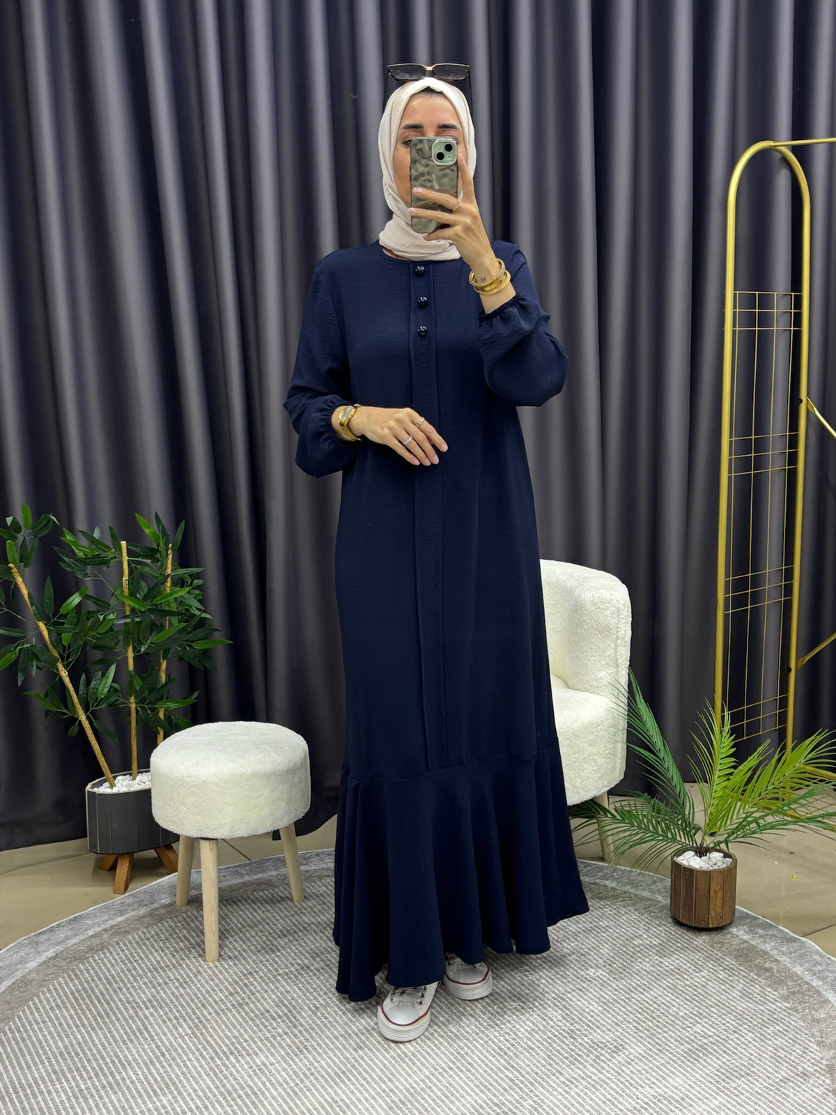 ÜÇ DÜĞMELİ ELBİSE LACİVERT